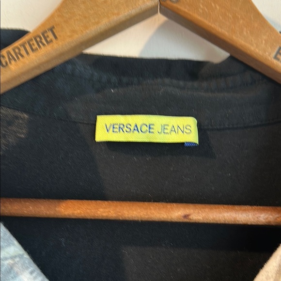 Versace Jeans Black and Yellow Graphic Men's Polo Shirt - Picture 2 of 6